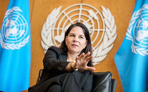 Annalena Baerbock hält die Vereinten Nationen für alternativlos. - Bild: Michael Kappeler/dpa
