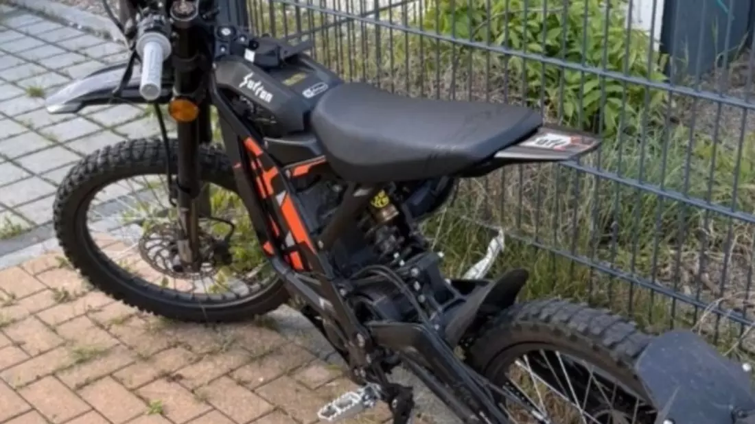 POL-DA: Griesheim: Roller (666-JFZ) gestohlen / Polizei ermittelt und sucht Zeugen - Bild: presseportal.de
