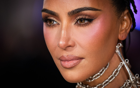 Kim Kardashian hat auf Instagram ein 20-teiliges Foto- und Videoalbum mit Eindrücken der vergangenen Wochen geteilt. (Archivbild) - Bild: Scott A Garfitt/Invision/dpa