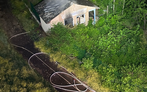 LPI-NDH: Vollbrand eines Kassenhäuschens - Bild: presseportal.de