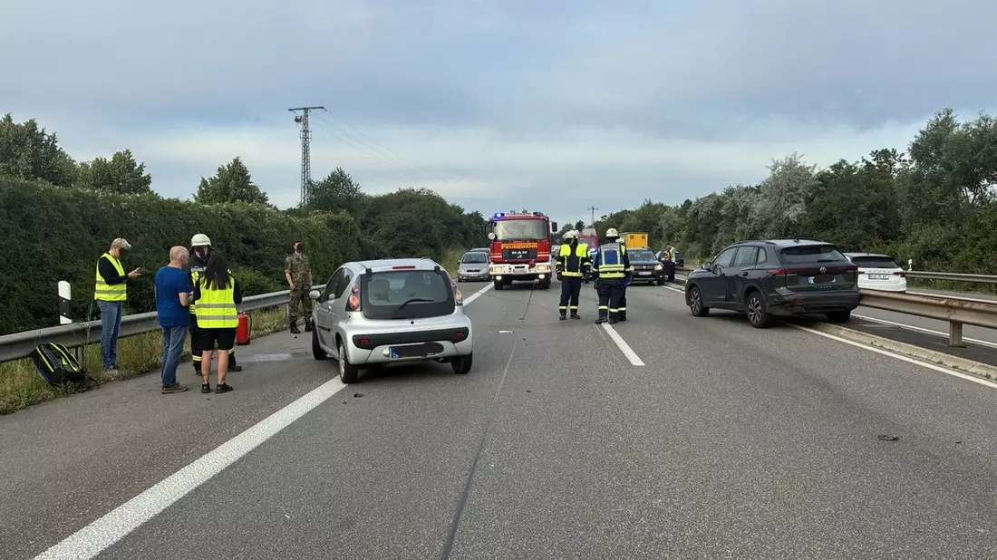 POL-PDNW: Verkehrsunfall auf A 65 führt zu Stau im Berufsverkehr - Bild: presseportal.de