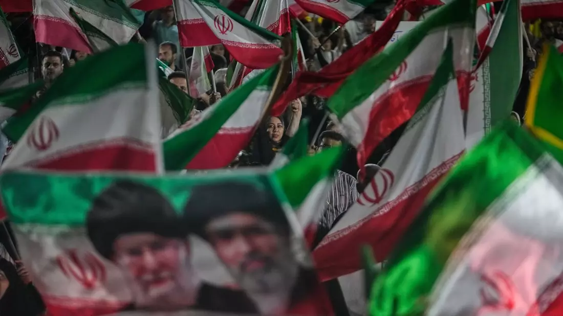 Nach iranischen Medienberichten gibt es derzeit keine informellen Verhandlungen zwischen dem Iran und den USA. (Symbolbild) - Bild: Vahid Salemi/AP/dpa