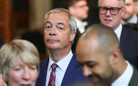 Rechtspopulist Nigel Farage sieht einen umgekehrten George-Floyd-Moment gekommen. (Archivfoto) - Bild: Toby Melville/Pool Reuters/AP/dpa