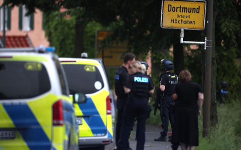 Ort des Einsatzes ist der Dortmunder Stadtteil Höchsten. - Bild: Christoph Reichwein/dpa