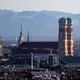 In Metropolen wie München bleiben viele Menschen in alten Mietverträgen. - Bild: Sven Hoppe/dpa