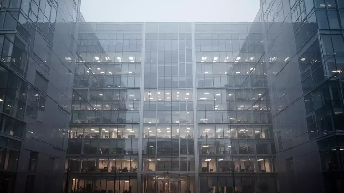 Adobe: las dudas de los analistas y un acuerdo con el DOJ pesan más que la recompra de 25.000 millones - Bild: über boerse-global.de