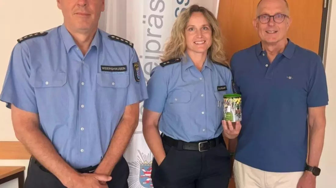 Mittelhessen: STADT+KREIS GIEßEN: Polizei unterstützt künftig die Tour der Hoffnung mit Spenden aus Fahrradcodierungen - Bild: presseportal.de