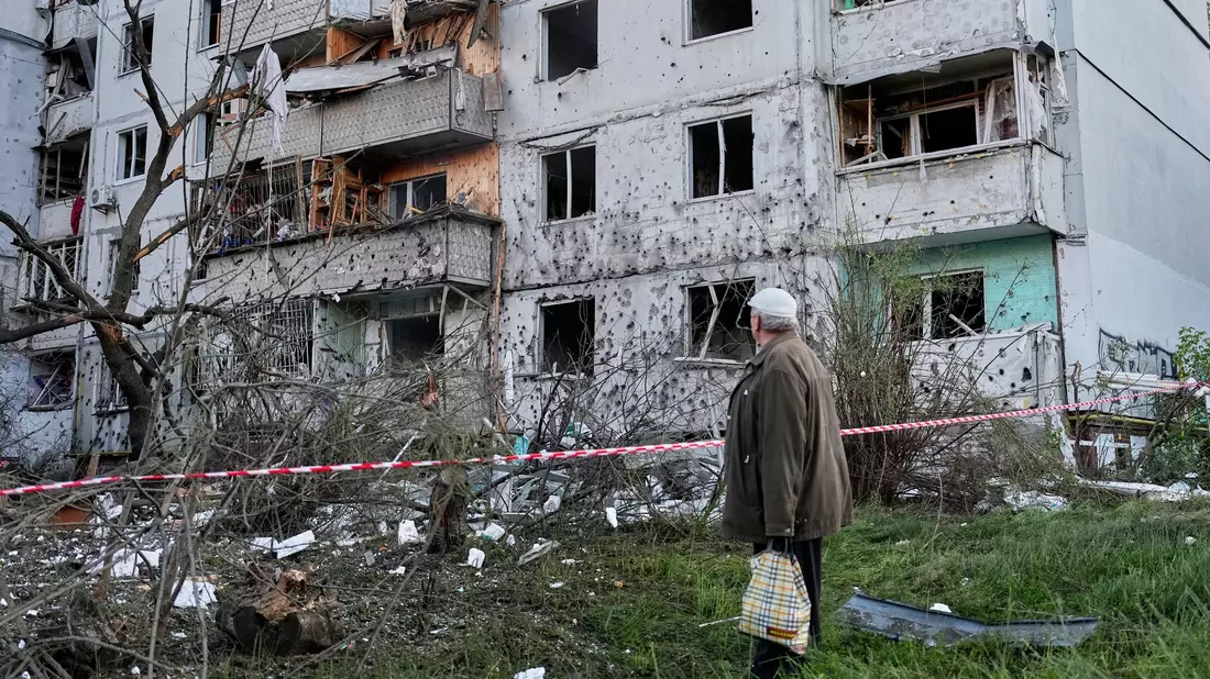 Ein Ende des Angriffskrieges gegen die Ukraine, den Russland am 24. Februar 2022 begonnen hatte, ist derzeit nicht in Sicht. (Archivbild) - Bild: Efrem Lukatsky/AP/dpa