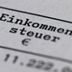 Eine Reform der Einkommensteuer soll kommen. (Symbolbild) - Bild: Robert Michael/dpa