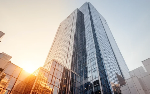 Commerzbank’s Robust Q1 and Dividend Surge Give Ammo in Takeover Battle as BaFin Probes UniCredit’s Tender Tactics - Bild: über boerse-global.de