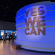Im Museum finden sich einige bekannte Slogans von Obama – so auch «Yes we can». - Bild: Khang Mischke/dpa