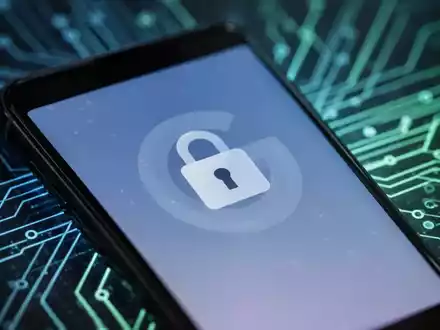 Android-Sicherheit: Google führt Entwickler-Verifizierung ab September ein - Foto: über boerse-global.de