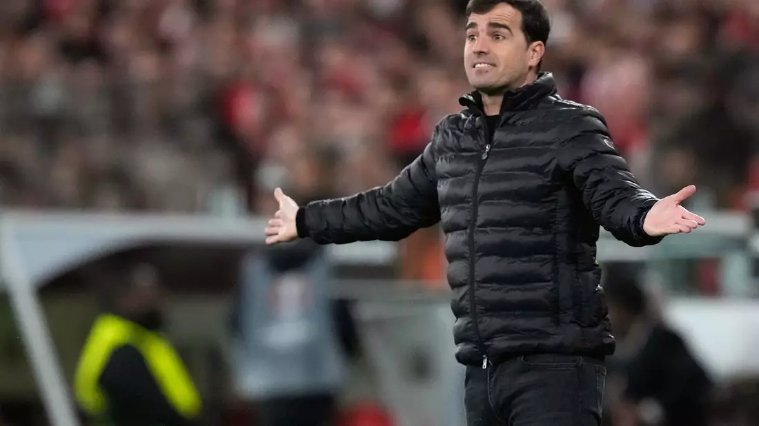 Carles Martinez Novell wird der Nachfolger von Kasper Hjulmand in Leverkusen. (Archivbild) - Bild: Armando Franca/AP/dpa