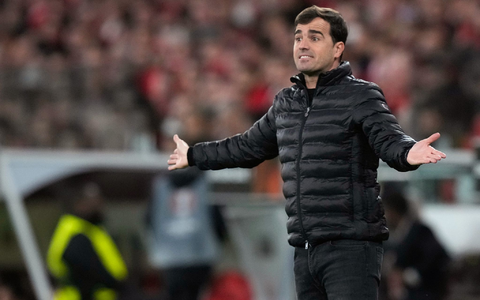 Carles Martinez Novell wird der Nachfolger von Kasper Hjulmand in Leverkusen. (Archivbild) - Bild: Armando Franca/AP/dpa