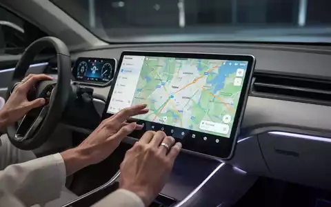 A detailed navigation map displayed on a car's infotainment screen, illustrating the integration of mapping technology in vehicles. - Foto: über boerse-global.de