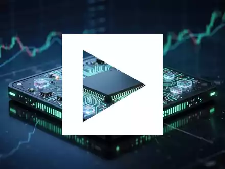 Ein detaillierter Blick auf einen modernen Halbleiterchip mit komplexen Schaltkreisen und leuchtenden Mikrokomponenten, der Technologie und Wachstum symbolisiert. - Foto: über boerse-global.de