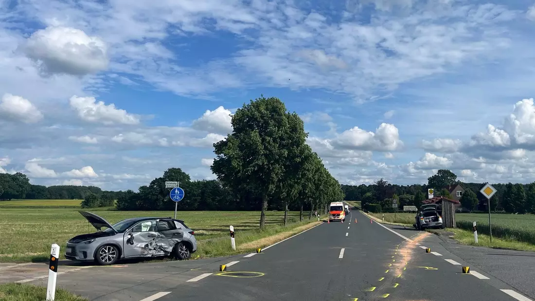 POL-COE: Dülmen, K27/ Autos zusammengestoßen - Bild: presseportal.de