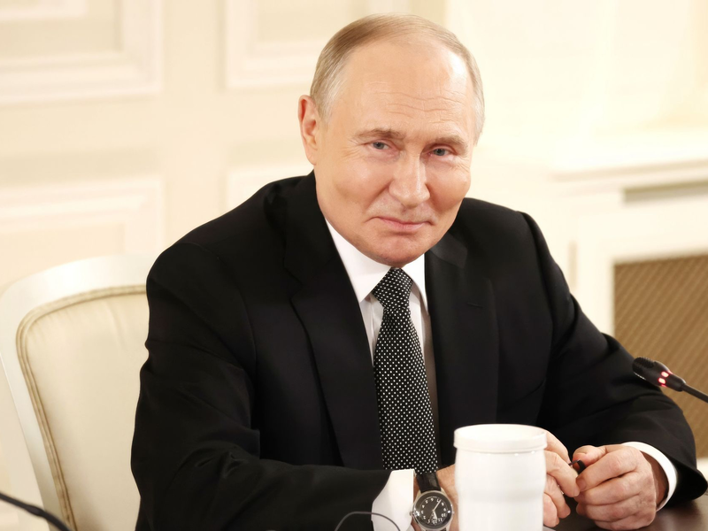 Kremlchef Wladimir Putin bietet erneut an, die Gaslieferungen nach Deutschland wieder aufzunehmen. (Archivbild) - Foto: Vyacheslav Prokofyev/Kremlin Poo/Planet Pix via ZUMA Press Wire/dpa
