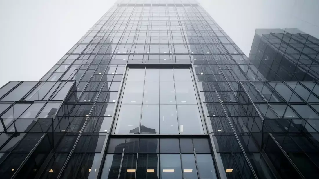 Partners Group Fights Selloff with Update on Evergreen Fund Redemption Caps