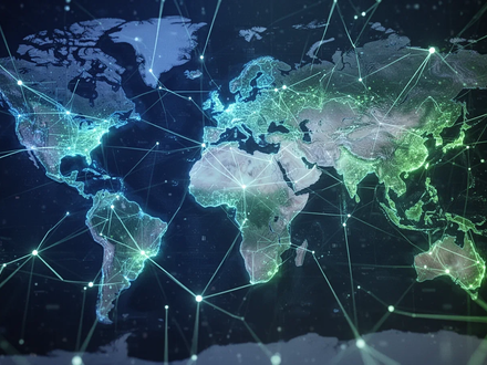 Abstract representation of global digital interconnectedness with glowing lines and nodes over a world map, symbolizing digital initiatives. - Foto: über boerse-global.de