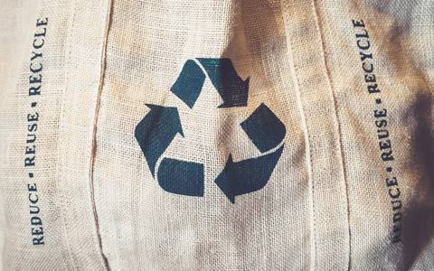 Gemeinsam den Kreislauf schließen: Textilrecycling im europäischen Schulterschluss - Bild: presseportal.de