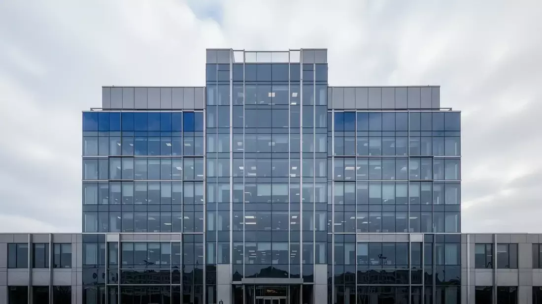 Allianz's Hidden Gem: Corporate Health Insurance Soars 196% Despite Stock Slump