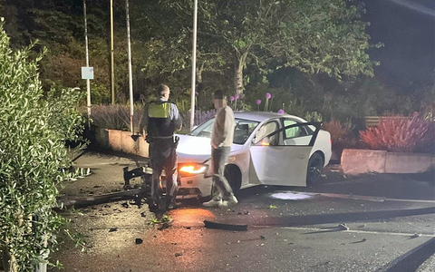 POL-GM: 19-jähriger Autofahrer flüchtet vor der Polizei - Bild: presseportal.de