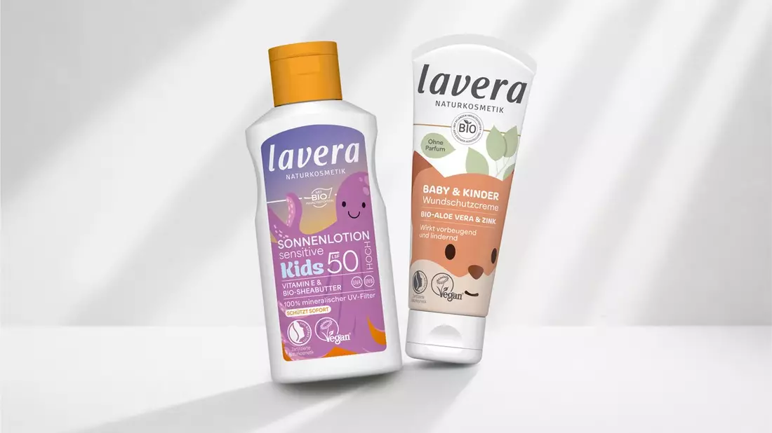 40 Jahre ÖKO-TEST - Zwei lavera Naturkosmetik Produkte erhalten Note sehr gut / Sonnenlotion Sensitiv Kids LSF 50 und Baby & Kinder Wundschutzcreme - Prüfschwerpunkt liegt auf Inhaltsstoffsicherheit - Bild: presseportal.de