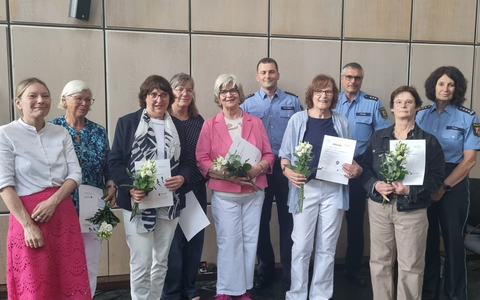 POL-PPTR: Sicherheitsberaterinnen für Senioren: Gemeinsames Präventionsprojekt von Stadt Trier und Polizeipräsidium Trier - Bild: presseportal.de