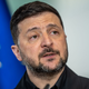 Der ukrainische Präsident Wolodymyr Selenskyj hat Kremlchef Wladimir Putin in einem offenen Brief direkte Friedensgespräche angeboten. (Archivbild) - Bild: Michael Kappeler/dpa