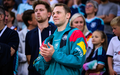 Manuel Neuer schaut beim Testspiel der DFB-Elf zu. (Archivbild)  - Foto: Tom Weller/dpa