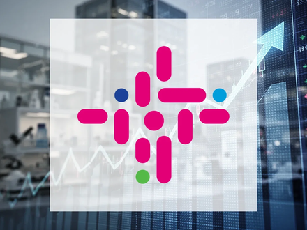 Abstrakte Darstellung eines Finanzdiagramms mit aufsteigendem Trend vor einem verschwommenen Hintergrund eines modernen Gebäudes. - Foto: über boerse-global.de