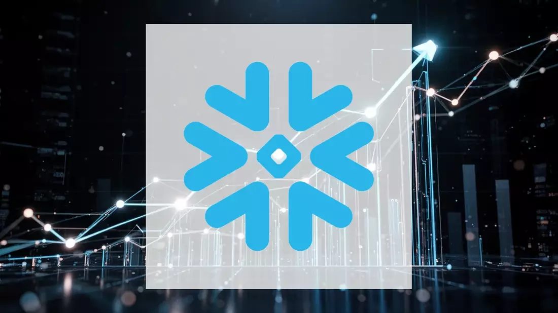 Snowflake Aktie: Kursrückgang trotz KI-Optimismus und Analystenhochstufungen