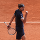 Jubelt über einen Punktgewinn: Alexander Zverev. - Bild: Thibault Camus/AP/dpa