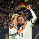 Ouédraogo bejubelt sein Premierentor im DFB-Trikot. (Archivbild)  - Bild: Jan Woitas/dpa