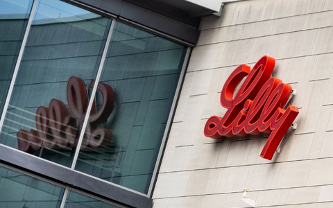 Der US-Konzern Eli Lilly will deutlich weniger Geld in seine neue Produktionsstätte in Rheinland-Pfalz investieren. (Archivfoto) - Bild: Sascha Lotz/dpa