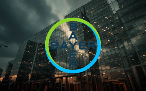 Bayer Stock Nears 200-Day Moving Average as Legal Risks Mount, Business Improves
