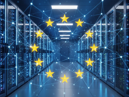 A modern data center with server racks illuminated by blue light, overlaid with a subtle digital representation of the EU flag and network connections. - Foto: über boerse-global.de