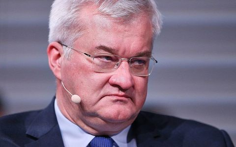 Ukrainischer Außenminister: Sonderregeln für Russen bleiben