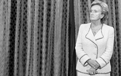 Bernadette Chirac ist am Freitagabend im Alter von 93 Jahren gestorben. (Archivbild) - Bild: CHRISTOPHE ENA/AP/dpa
