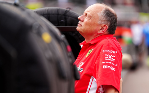 Ferrari-Teamchef Frédéric Vasseur muss in einer Klinik behandelt werden. - Foto: David Davies/PA Wire/dpa