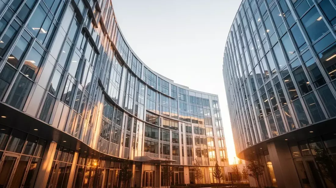 Redwood AI Files Patent, Expands US Access Amid Revenue-Free Cash Burn and RSU Dilution