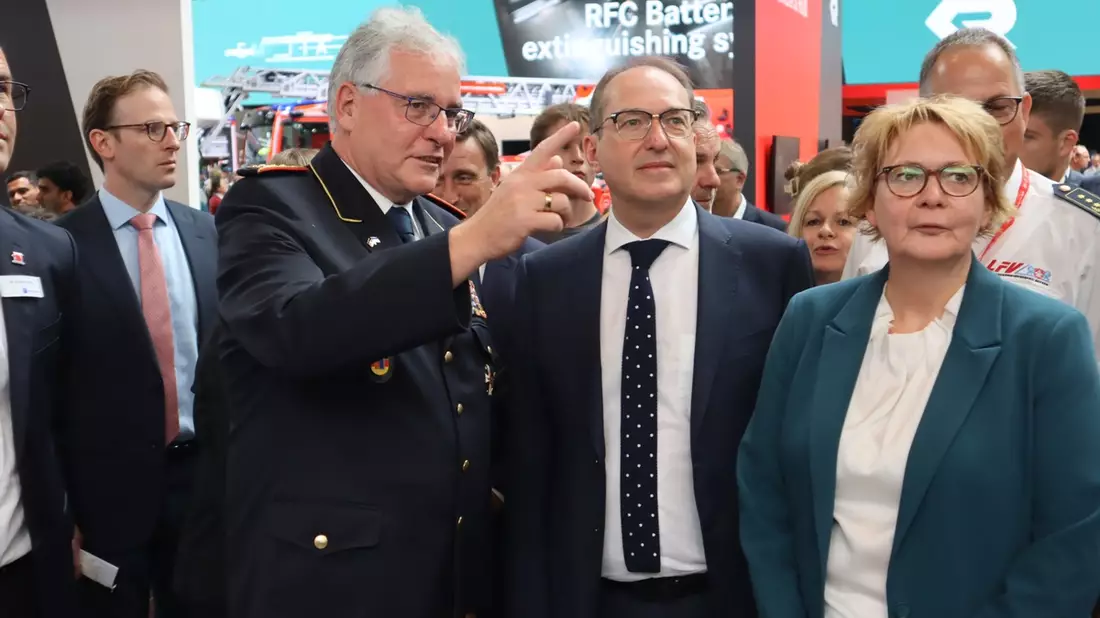 INTERSCHUTZ 2026: Feuerwehrwelt rückt zusammen / DFV-Präsident bilanziert zur Weltleitmesse: Große Dynamik, Zuversicht und Mut angesichts der aktuellen Lage - Bild: presseportal.de
