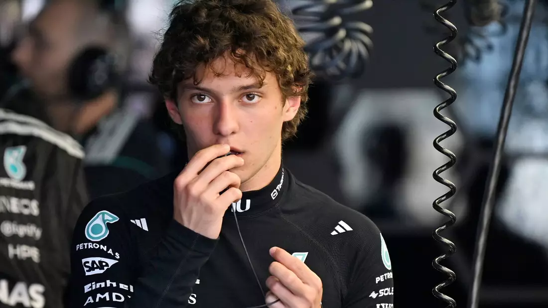 Kimi Antonelli ist auch in Monaco nicht zu stoppen. - Bild: Philippe Magoni/AP/dpa