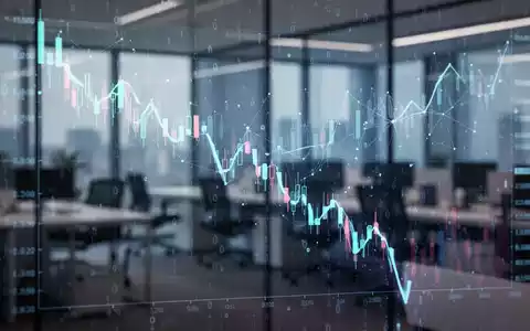 Ein fallender Börsenchart mit roten Pfeilen vor einem unscharfen Hintergrund, der Cybersicherheitselemente andeutet und finanzielle Rückgänge symbolisiert. - Foto: über boerse-global.de