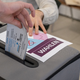 Union und SPD finden bislang keinen gemeinsamen Nenner bei der geplanten Wahlrechtsreform. (Archivfoto) - Bild: Harald Tittel/dpa