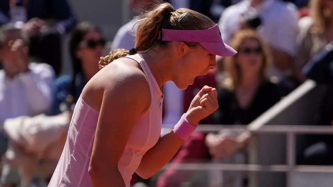 Konnte auch im Finale der French Open jubeln: Mirra Andrejewa. - Bild: Thibault Camus/AP/dpa