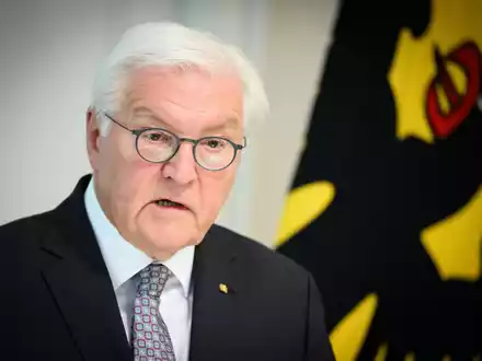 Bundespräsident Frank-Walter Steinmeier kann sich nach einer früheren Ablehnung nun Olympische Spiele 2036 in Deutschland vorstellen. - Foto: Bernd von Jutrczenka/dpa