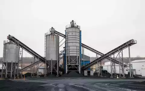 Graphite One AGM Vote: Compensation Test as Stock Slides 42% in 2026