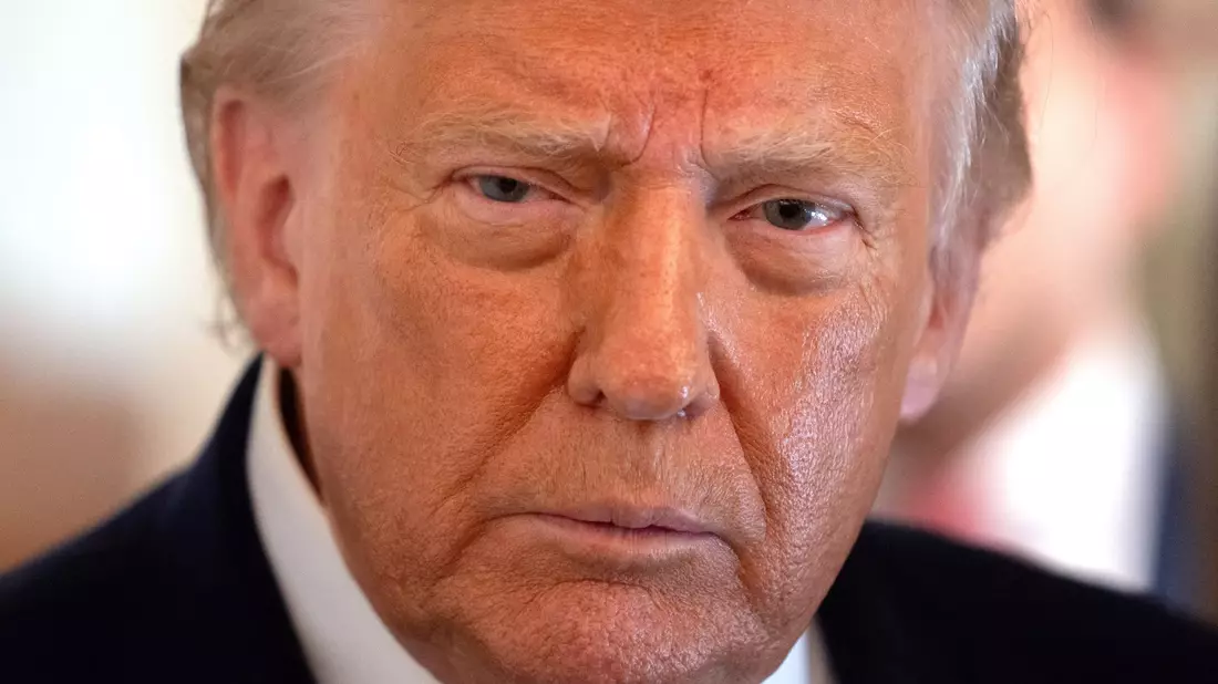 Will den neuen Fed-Chef Warsh nicht beeinflussen: US-Präsident Trump. (Archivbild) - Bild: Mark Schiefelbein/AP/dpa